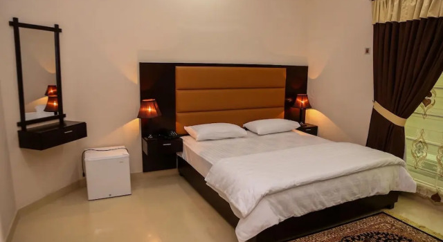 Номер Deluxe Monarch Residency