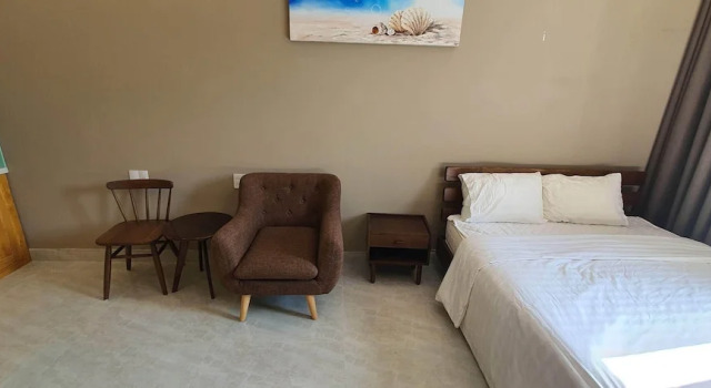 Oyo 990 Home 2 Hotel, Забронировать Отель Отели Дананга муниципалитета с парковкой, рядом с Музей изящных искусств Дананга, Парковка