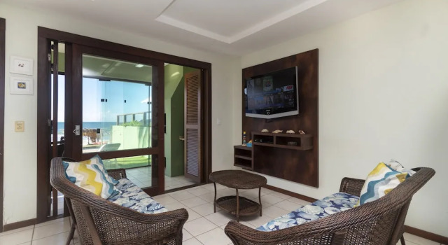 Aluguel Casa 4 quartos 1 suite frente mar 016, Забронировать Дом для отпуска Бомбиньяс Санта-Катарина