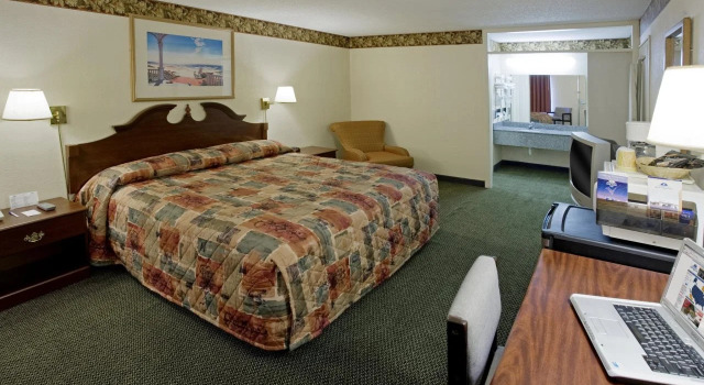 Americas Best Value Inn-Shelbyville, Varaa Hotelli Hotellit Shelbyville pysäköinnillä, Pysäköinti