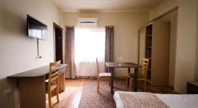 Apart Hotel Bonjour Cluj, Забронировать Апарт-отель Отели Клуж с завтраком, Завтраки