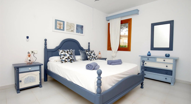 Sweet Home Es Trenc III, Book Hotel Campos 