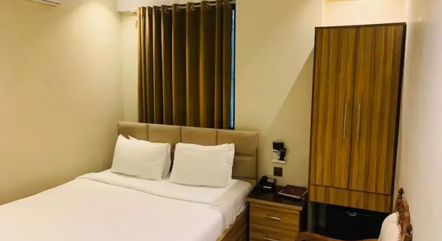 Номер Deluxe Hotel pearlinn karachi