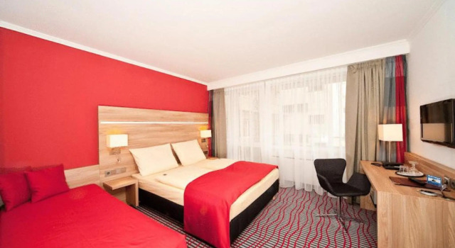 Трёхместный номер Standard Superior Hotel Präsident