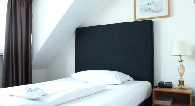 Одноместный номер Standard Rugs Hotel Düsseldorf - Self Check-In