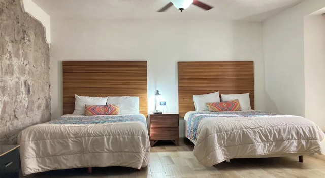 Двухместный семейный номер Standard Mansion Serrano Hotel