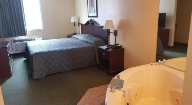 Suite Perry-O Inn & Suites