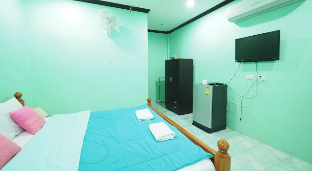 Sai Rung Farmstay สายรุ้ง ฟาร์มสเตย์, Забронировать Курортный отель Отели Южного Таиланда с бассейном, Бассейн