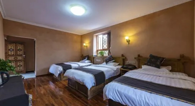 Люкс Jiaju Zangzhai Luobu Homestay