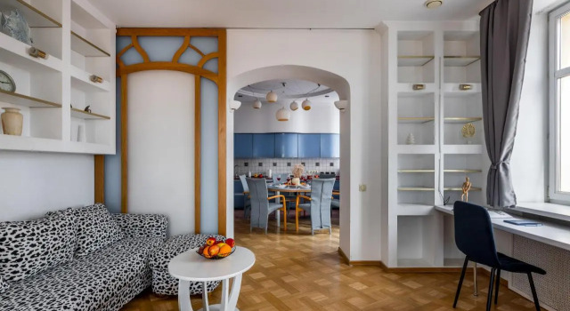 Apartments on Independence Avenue 39, Buchen Sie Ferienwohnung Minsk Minskaja Woblasz
