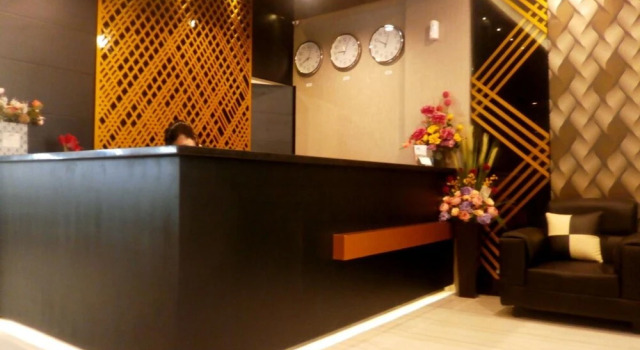 D'Holiday Hotel, Prenota Hotel Hotel a Sulawesi con parcheggio, Parcheggio