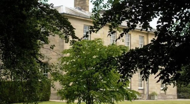 Saltmarshe Hall, Забронировать Отель Бизнес-отели Англии, 4* 5*