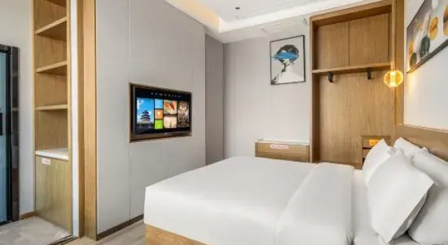 Люкс ZhiHe Hotel