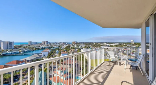 Номер Standard Terrace at Pelican Beach 1101 by Pelican Beach Management