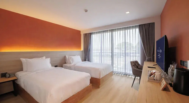 Номер Premier The Horizon Groove Hotel