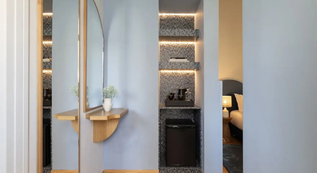 Номер Standard с балконом MEDLEY Conceptual Living & Spa