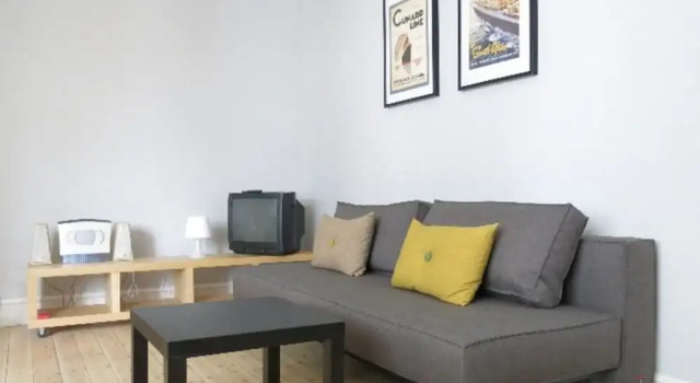 Apartment close to the queen 783-1
