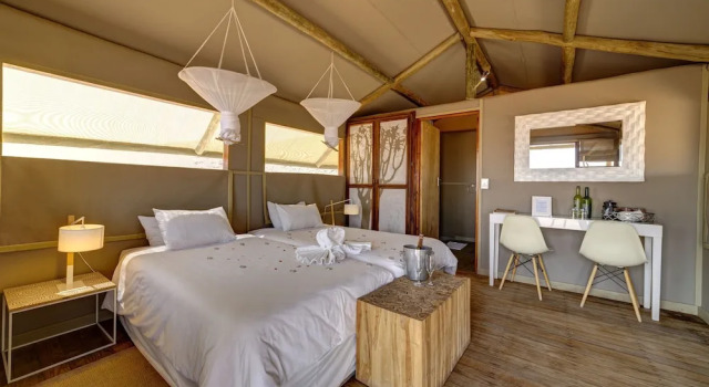 Тент c 1 комнатой с видом на горы Kanaan N/a'an ku sê Desert Retreat
