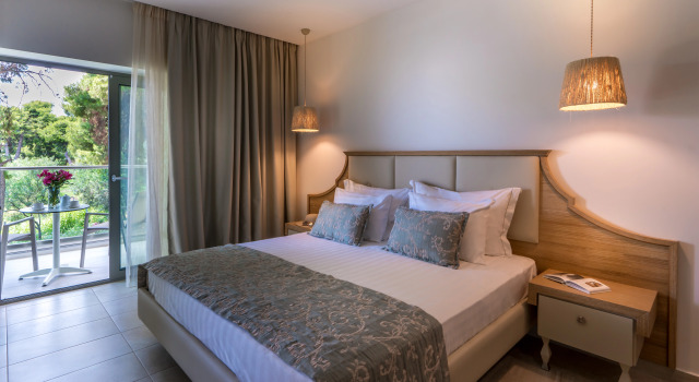 Elinotel Sermilia Resort, Book Resort  