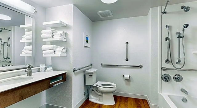 Двухместный люкс c 1 комнатой Hampton Inn Pawleys Island