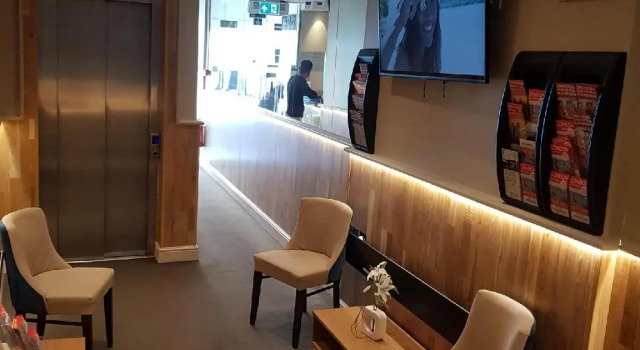 Ascot Hyde Park Hotel