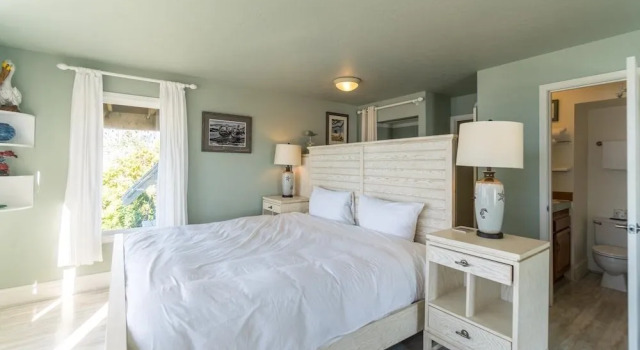 Pelican's Perch, Book Hotel Neskowin Oregon Coast