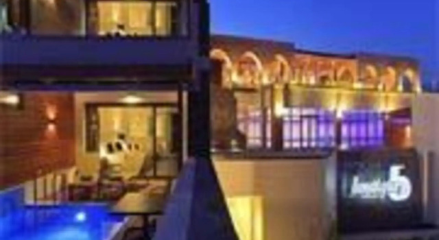 Boutique 5