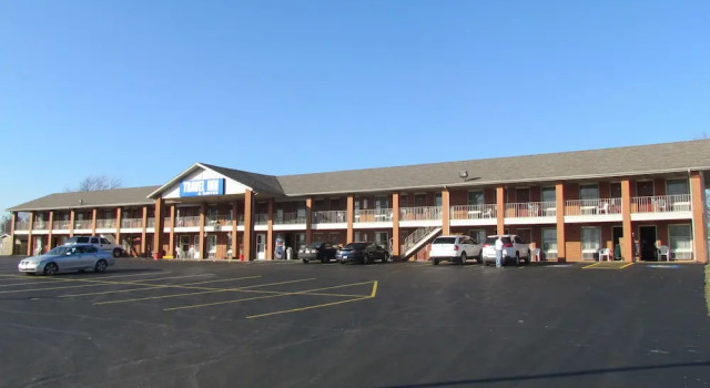 Travel Inn & Suites, Prenota Locanda Mini-hotel a Indiana, Locanda