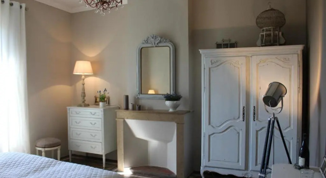 Les Romarins, Book Hotel 3-stjernede hoteller i Fontareches, 3*