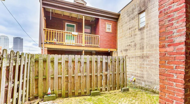 Walkable Studio in the Heart of Pittsburgh!, Забронировать Апартаменты/квартира Апартаменты Питтсбурга, рядом с Центр афроамериканской культуры им. Огеста Вилсона, Апартаменты/квартира
