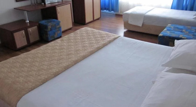 Albatros 2 Family Hotel, Забронировать Отель Недорогие отели Китен, рядом с Club Zangador, недорого