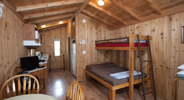 Medina Lake RV Campground, Prenota Campeggio Helotes Texas