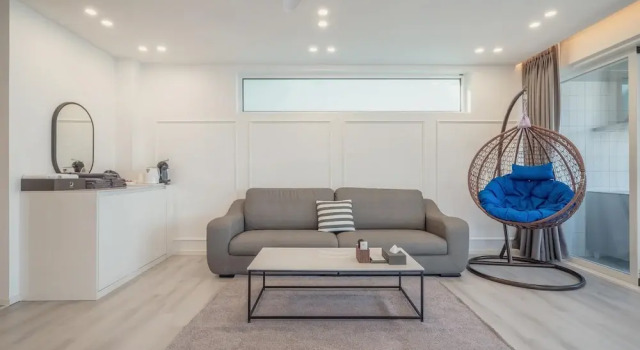 Pohang Etoile Poolvilla, Забронировать Отель Отели провинции Кёнсан-Пукто 3 звезды, 3*
