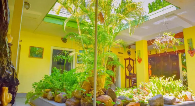 Shammie Guest House