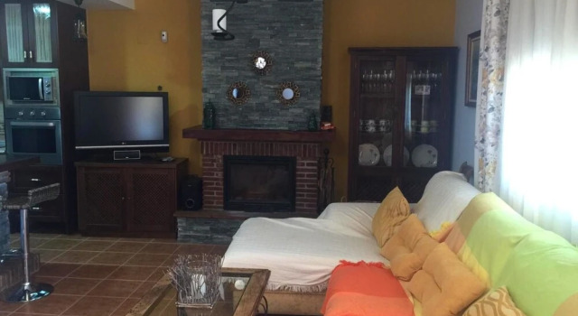 House With 3 Bedrooms in Almogía, With Wonderful Mountain View, Enclos, Забронировать Дом для отпуска Виллы Альмохия, Вилла