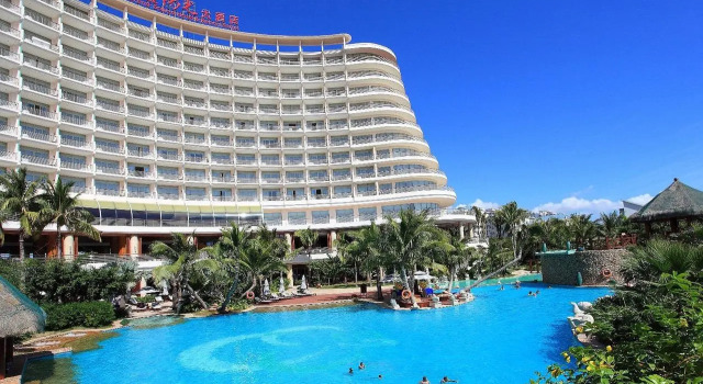 Двухместный номер Standard с балконом и с видом на сад Grand Soluxe Hotel & Resort, Sanya