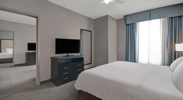 Четырёхместный номер Standard с 2 комнатами Homewood Suites by Hilton Hamilton, NJ