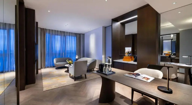 Люкс Privilege Novotel Xian Xixian西安西咸诺富特酒店