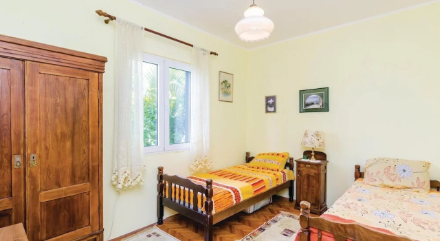 Awesome Home in Herceg Novi With Wifi and 3 Bedrooms
