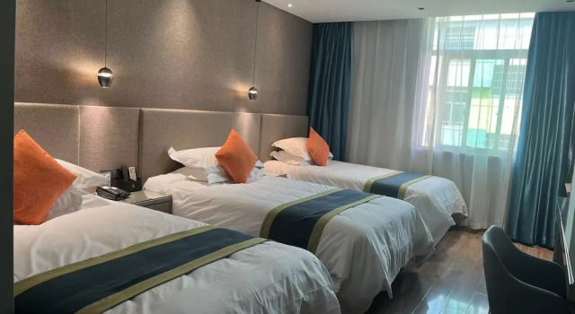 Yiwu  Manting City Hotel