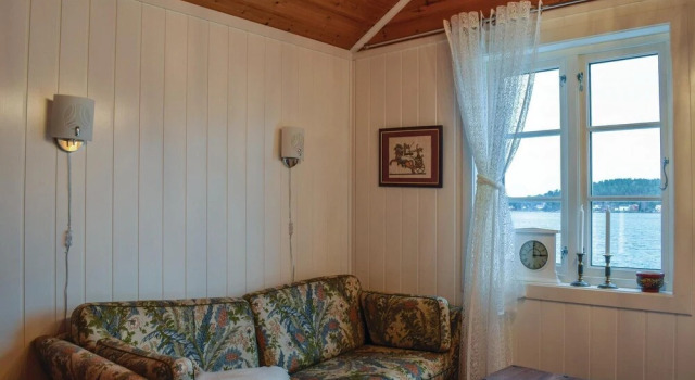 Amazing Home in Staubø With 1 Bedrooms and Wifi, Book Hotel 3-stjernede hoteller i Staubø, 3*