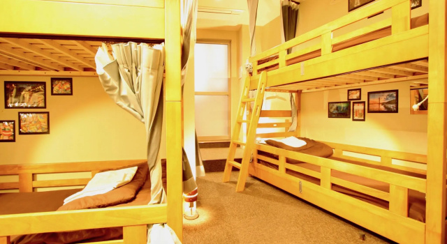 Osaka Guesthouse Nest - Hostel