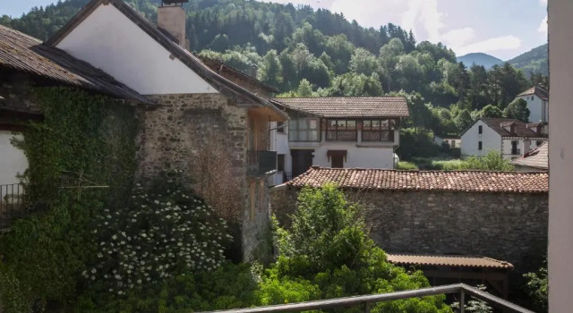 Апартаменты Aiestaenea Apartamentos Rurales