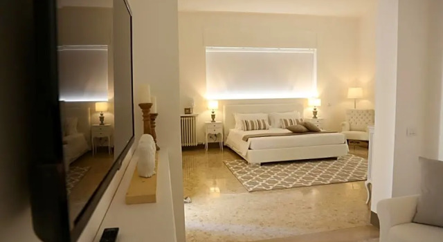 Habitación Estándar con balcón Dimi House