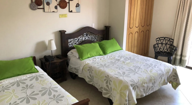 Hotel Castellana Inn