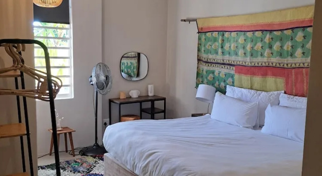 Номер Standard с балконом THE BIG - Luxury Backpackers