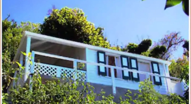 El Momo Cottages, Réserver Maison d'hôtes Zions Hill Saba