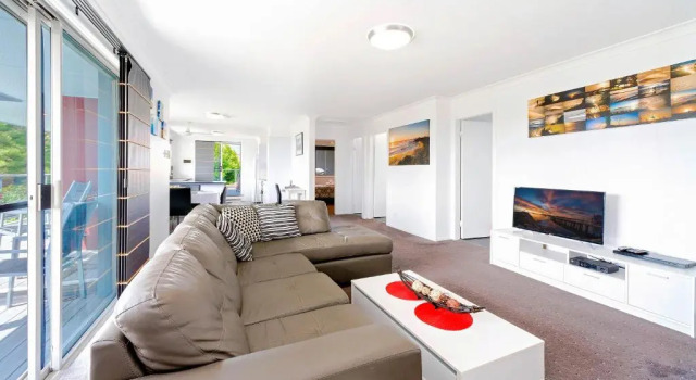 Апартаменты Adrift Apartments Yamba