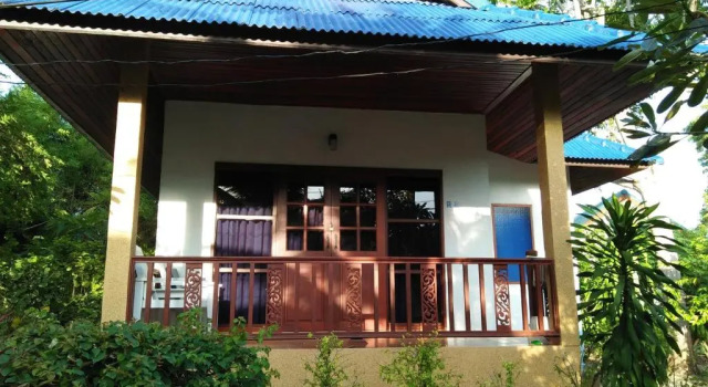 Бунгало Superior с видом на бассейн Rung Arun Resort