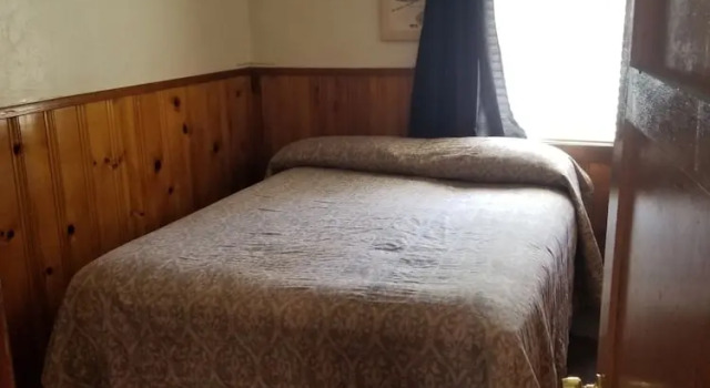Четырёхместный номер Standard Timberline Lodge